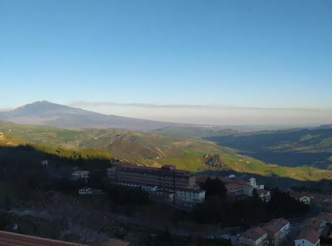 Panoramic 3*